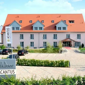 Acantus Apartment